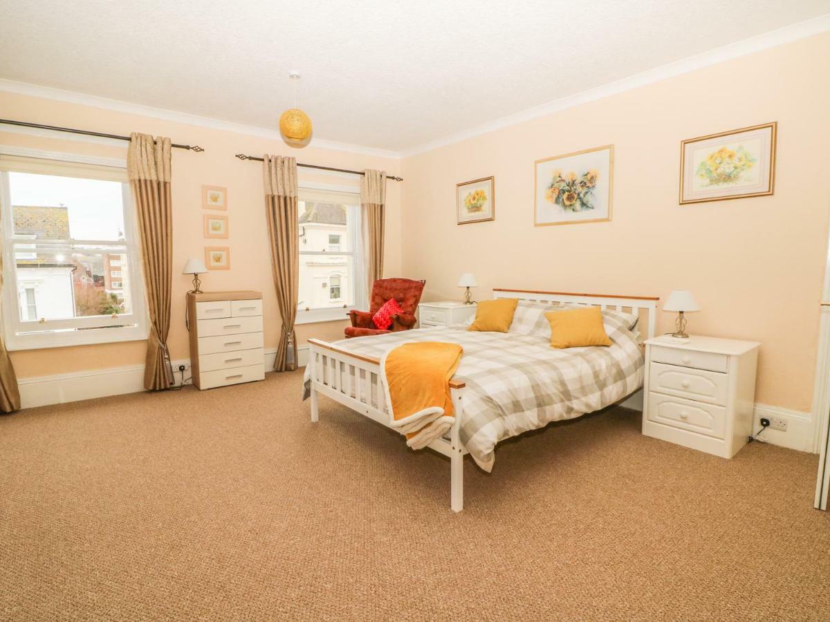 Saltwood Apartment Eastbourne Ngoại thất bức ảnh